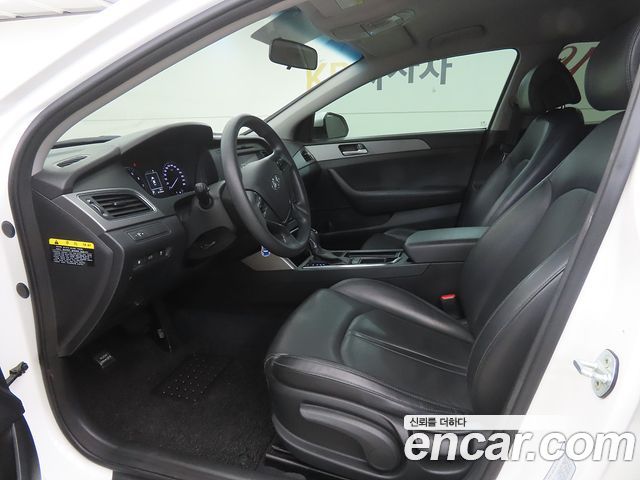 Hyundai Sonata 2.0 Smart — пробег 97111 км