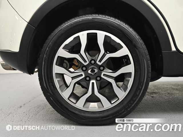 Ssangyong KORANDO из Кореи Encar