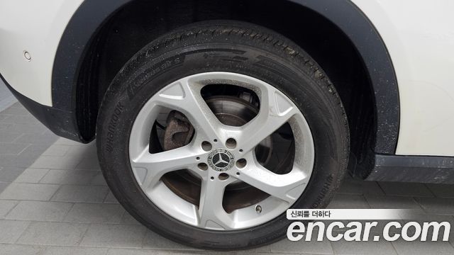 Mercedes-Benz GLA-Class GLA220 — пробег 134027 км