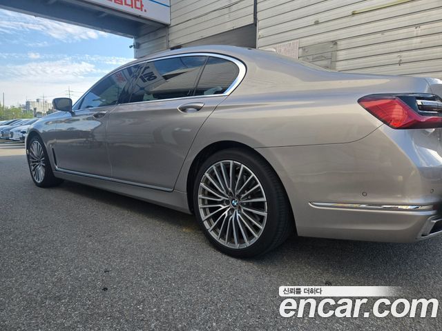 BMW 7-Series из Кореи Encar