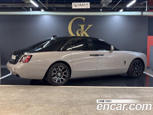 Rolls-Royce Ghost 6.7 V12 Black Badge — пробег 18 750 км