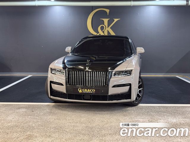 Rolls-Royce Ghost 6.7 V12 Black Badge — пробег 18 750 км
