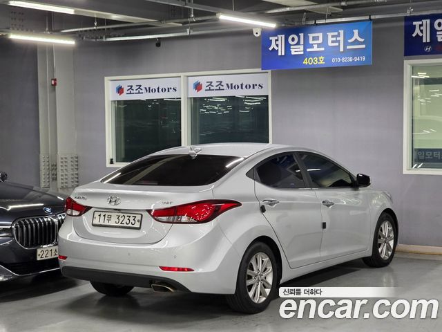 Hyundai AVANTE 1.6 VGT Modern Standard — пробег 112400 км