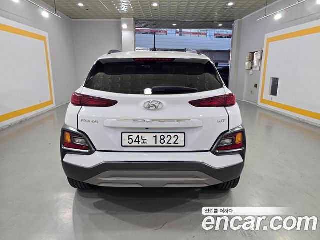 Hyundai Kona из Кореи Encar