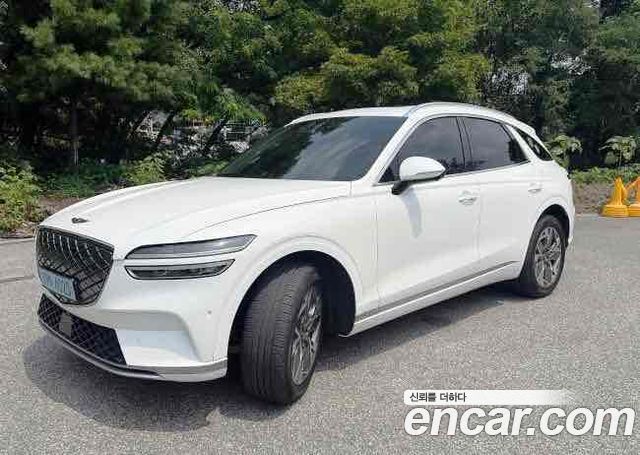 Genesis GV70 e-AWD — пробег 82843 км