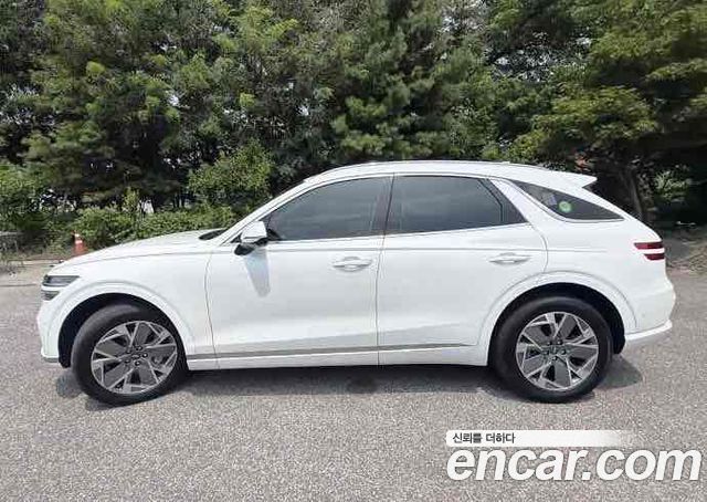 Genesis GV70 e-AWD — пробег 82843 км