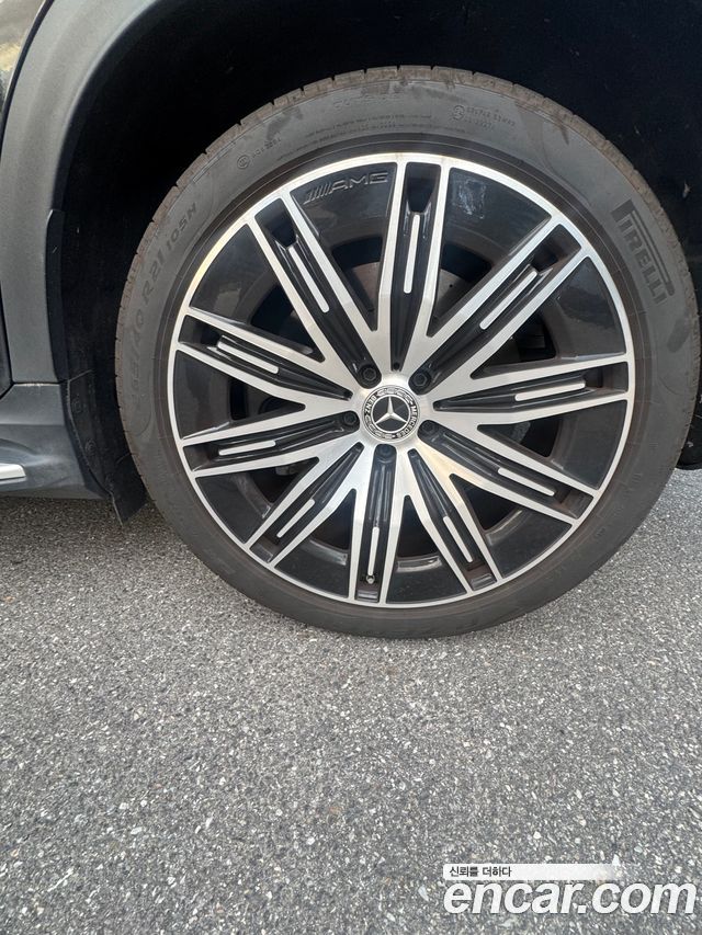 Mercedes-Benz EQE EQE500 4MATIC — пробег 22000 км