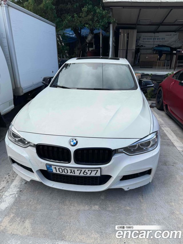BMW 3-Series 320i — пробег 165000 км
