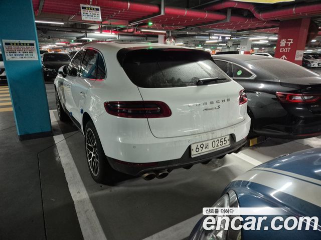Porsche Macan из Кореи Encar