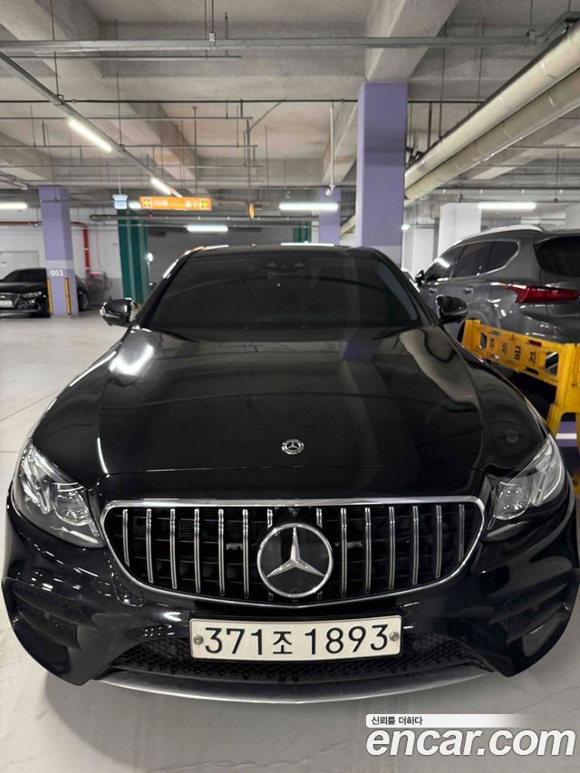 Mercedes-Benz E-Class E300 4MATIC AMG Line — пробег 58 000 км — фото 2 из 5
