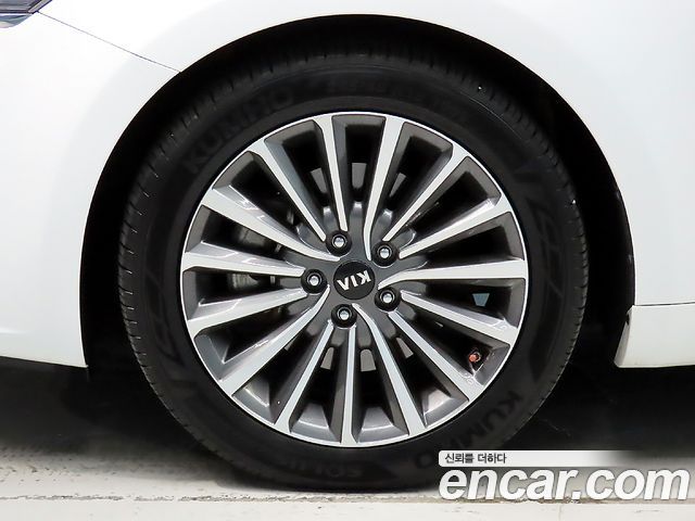 Kia K7 из Кореи Encar