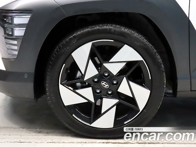 Hyundai Kona из Кореи Encar