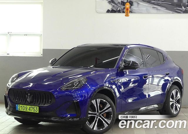 Maserati Grecale AWD Folgore — пробег 11909 км