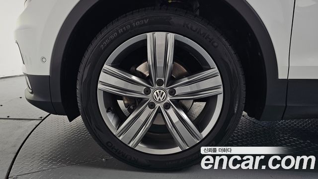 Volkswagen Tiguan из Кореи Encar