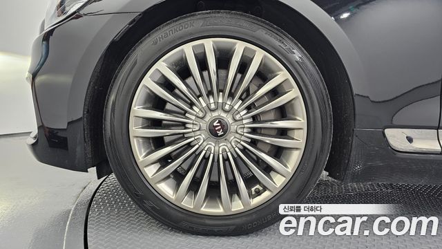 Kia K9 3.3 T-GDI AWD Grand Masters — пробег 120793 км