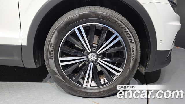 Volkswagen Tiguan из Кореи Encar