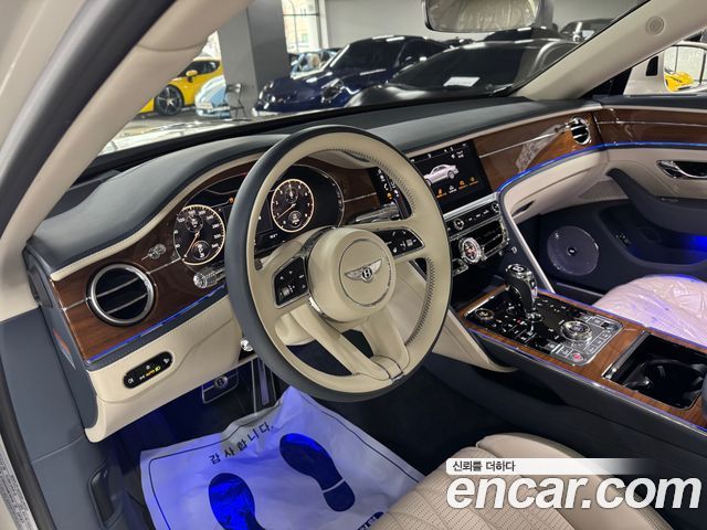 Bentley Flying Spur из Кореи Encar