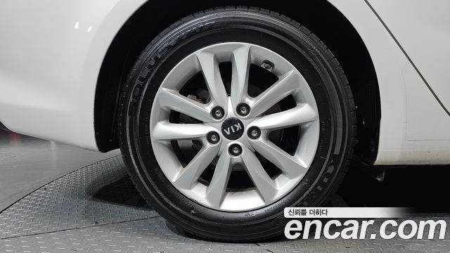 Kia K3 из Кореи Encar