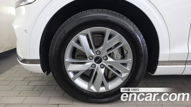 Genesis GV70 из Кореи Encar