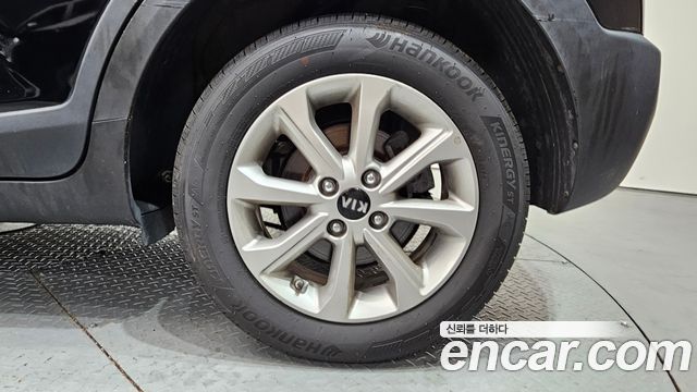 Kia Stonic Diesel 1.6 Deluxe — пробег 132 633 км — фото 5 из 5