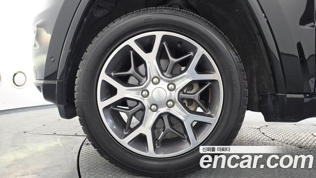Jeep Cherokee из Кореи Encar