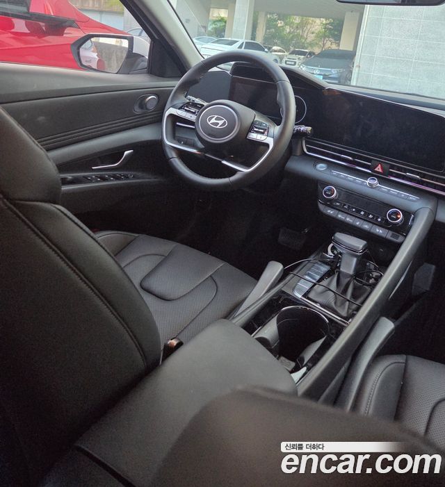 Hyundai AVANTE 1.6 Modern — пробег 5 291 км