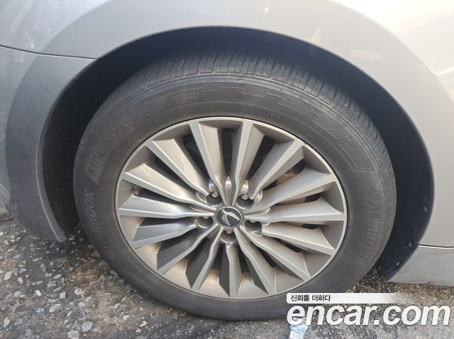 Hyundai Equus VS380 Exclusive — пробег 390 057 км