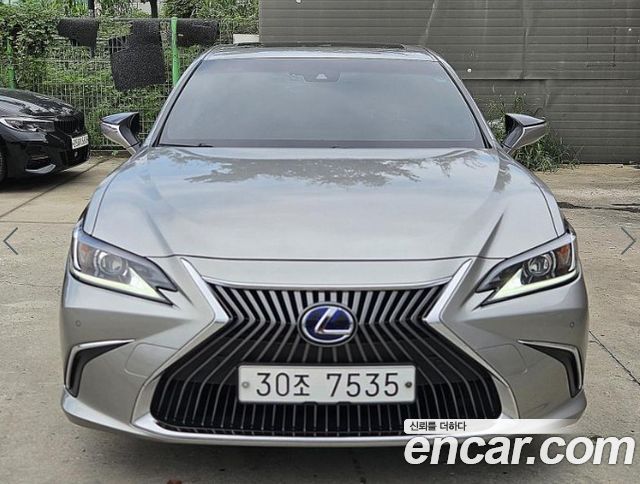 Lexus ES Executive — пробег 61 269 км