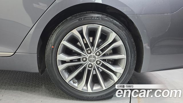 Hyundai Genesis из Кореи Encar