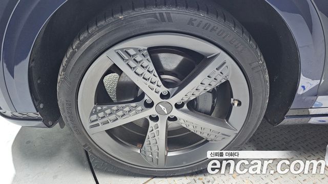Genesis GV70 из Кореи Encar