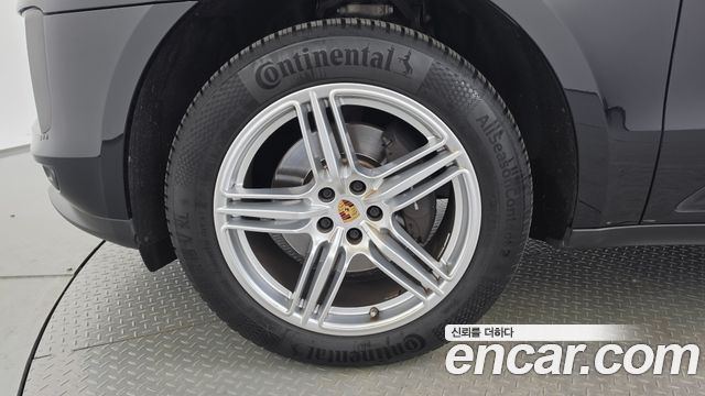 Porsche Macan из Кореи Encar