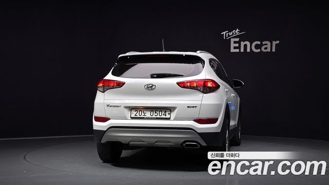 Hyundai Tucson из Кореи Encar