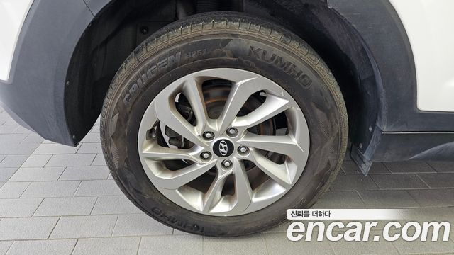 Hyundai Tucson из Кореи Encar