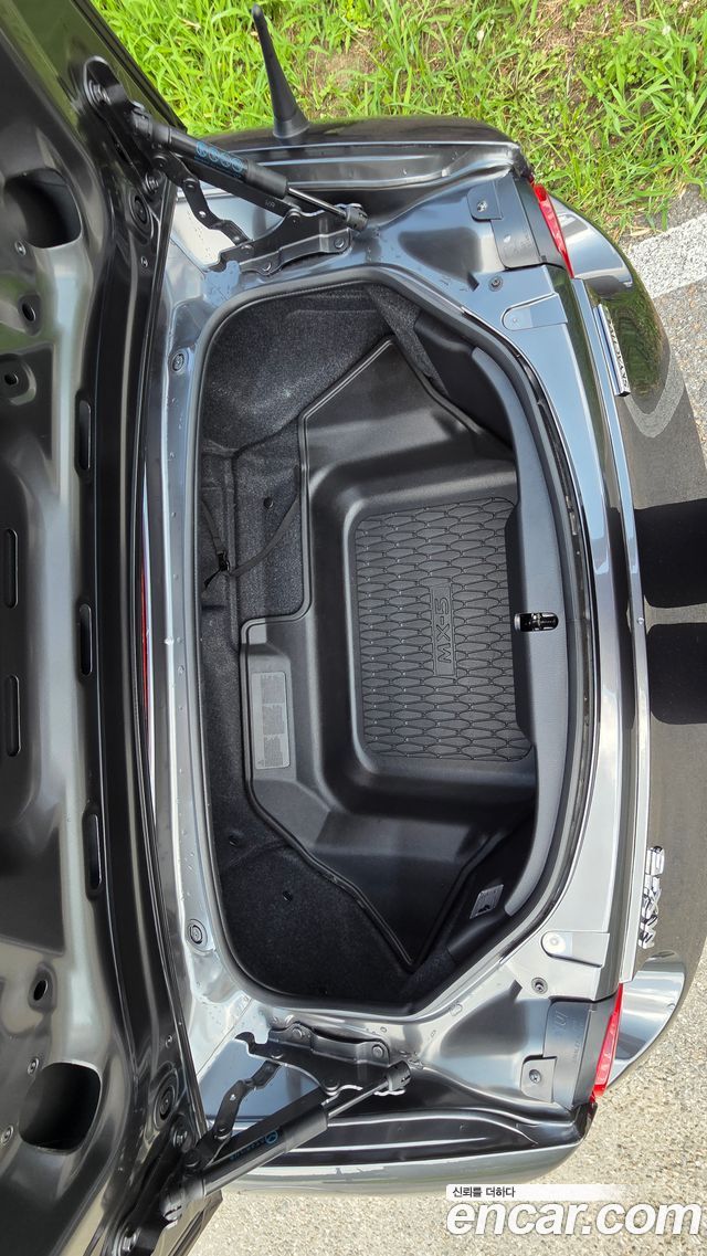 Mazda MX-5 Miata Miata — пробег 8 149 км