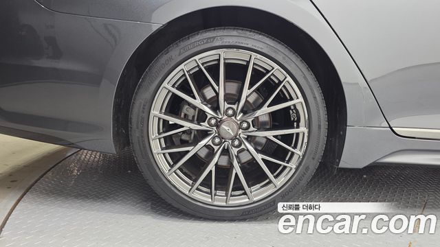 Genesis G80 из Кореи Encar