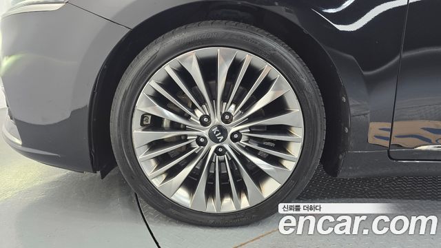 Kia K7 из Кореи Encar
