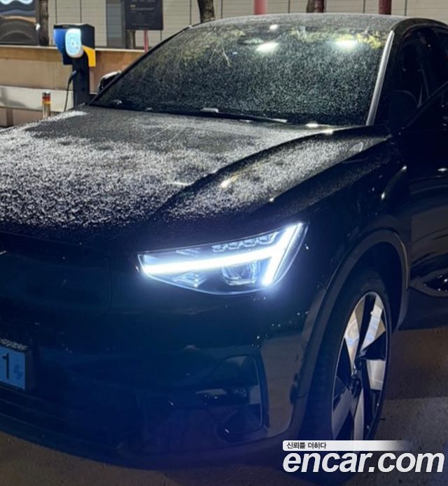 Volvo C40 Twin Ultimate — пробег 48 000 км — фото 2 из 4