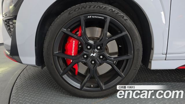 Hyundai Kona из Кореи Encar