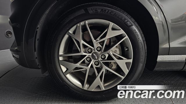 Genesis GV70 из Кореи Encar