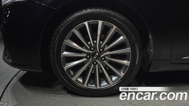 Kia K7 из Кореи Encar
