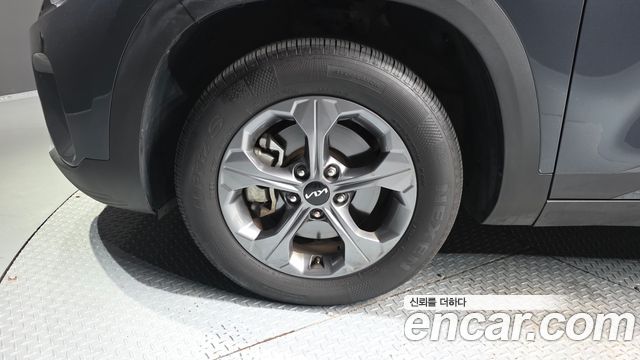 Kia Seltos из Кореи Encar