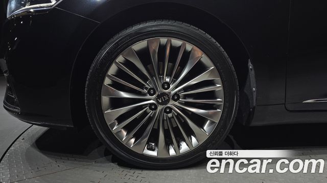 Kia K7 из Кореи Encar