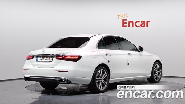 Mercedes-Benz E-Class из Кореи Encar