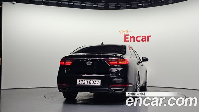 Kia K7 из Кореи Encar