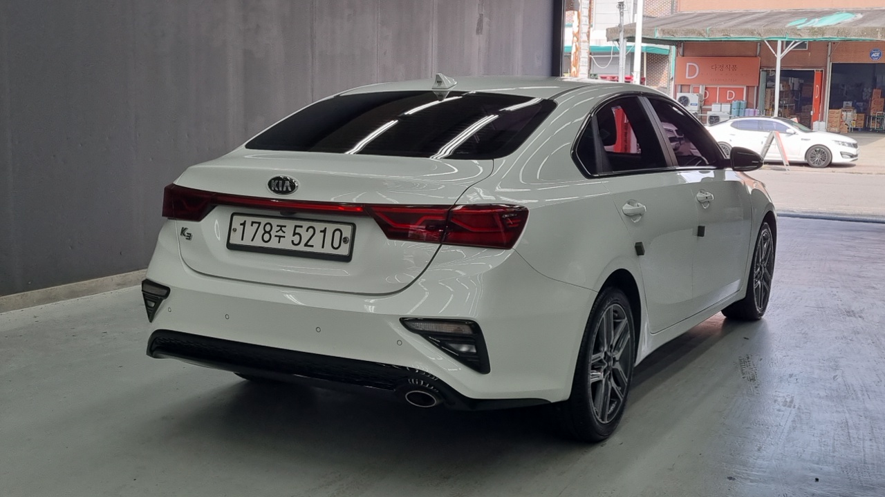 Kia K3 Signature — пробег 70 937 км — фото 2 из 5