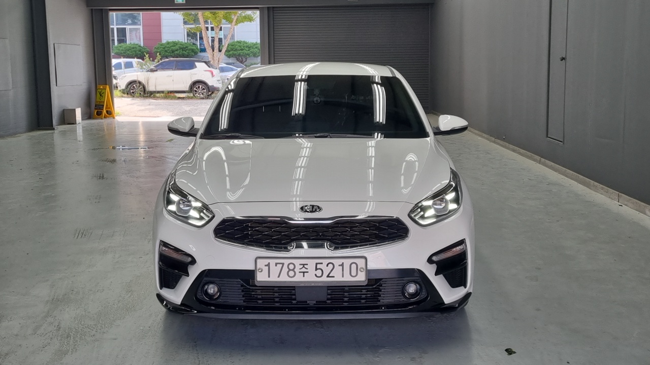 Kia K3 Signature — пробег 70 937 км — фото 3 из 5