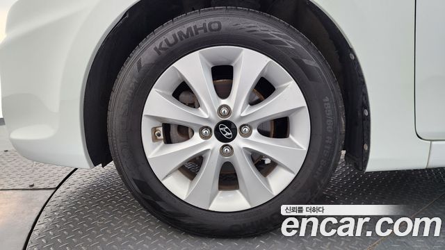 Hyundai Accent из Кореи Encar