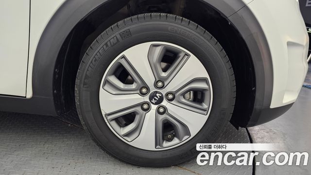 Kia Niro из Кореи Encar