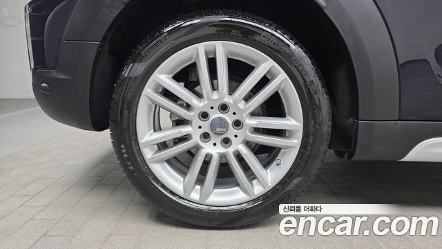 Mini Countryman из Кореи Encar