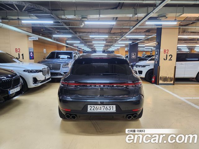 Porsche Macan из Кореи Encar